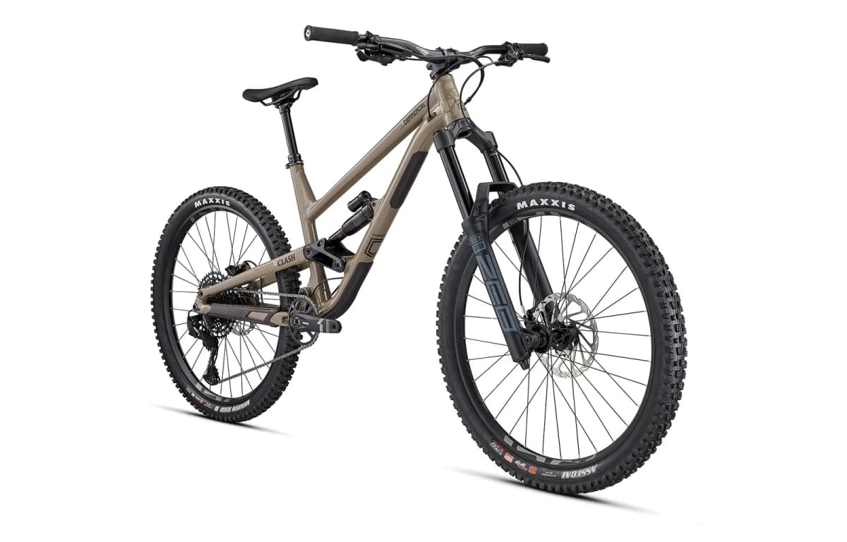 CLASH RIDE DIRT ROCKSHOX